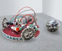 支持年轻的机器人研究人员